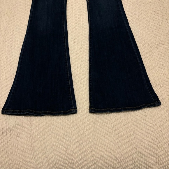 Vibrant MIU Women’s Flare Stretch Button Front Size 5 (W26) Super Soft Like New - Picture 6 of 13